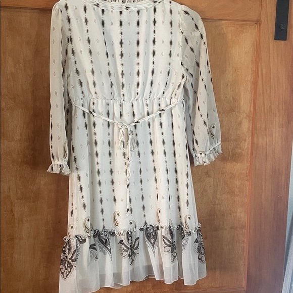 Guess White and Black Patterned Mini Dress - Picture 6 of 11